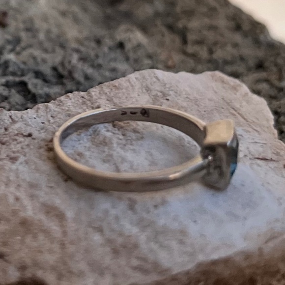 Royal Cerulean Stone Sterling Silver - Picture 5 of 12